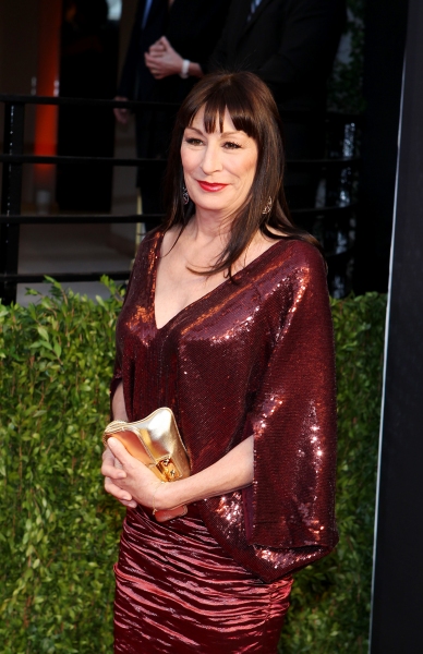 Anjelica Huston pictured at The Vanity Fair Oscar Party at Sunset Tower Hotel in Los  Photo