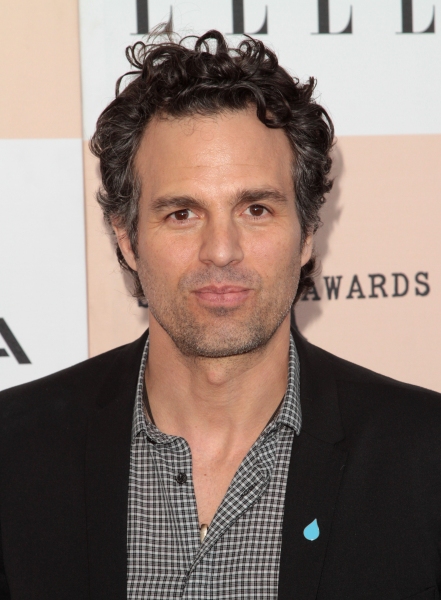 Photo Coverage: Red Carpet Arrivals at the 2011 Spirit Awards Image