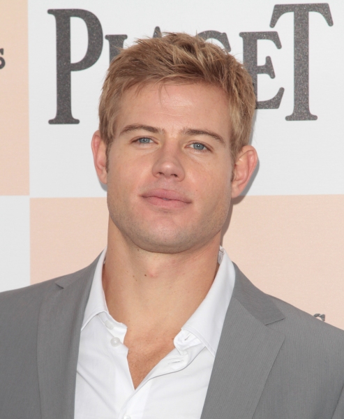 Photo Coverage: 2011 Film Independant Spirit Awards Press Room Image