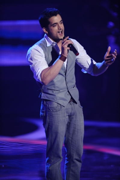 Photo Flash: AMERICAN IDOL's Top 24 Perform! Image