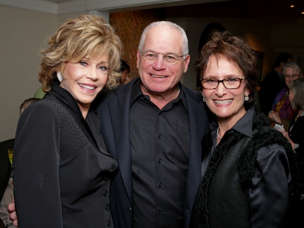 Jane Fonda, Marc Stern and Eva Stern  Photo