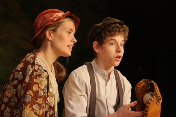 Photo Flash: Stage West Presents TAKING PICTURES Image