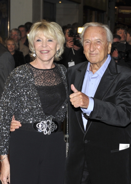 Photo Coverage: THE WIZARD OF OZ West End Red Carpet Image