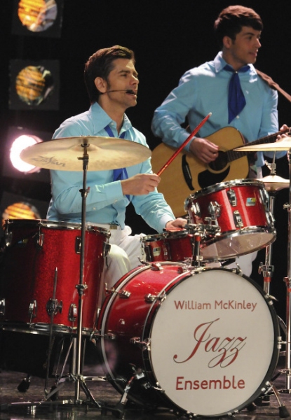 Photo Flash: GLEE's Latest 'Sexy' Episode! Image