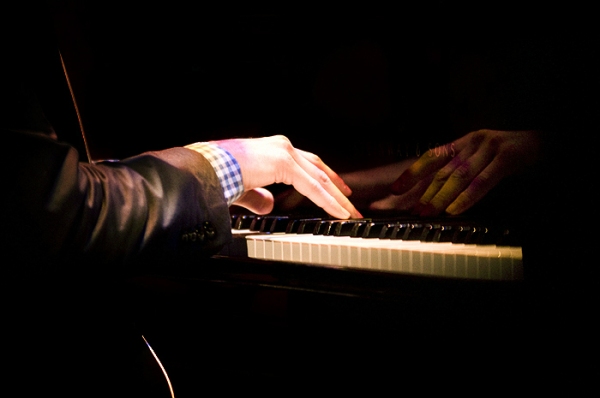 Photo Coverage: Morgan Karr Plays Rockwood Music Hall Image