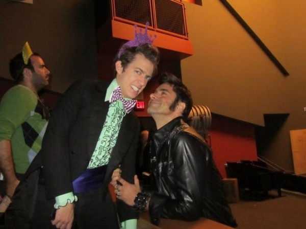 Photo Flash: John Stamos Shares GLEE Photos Image