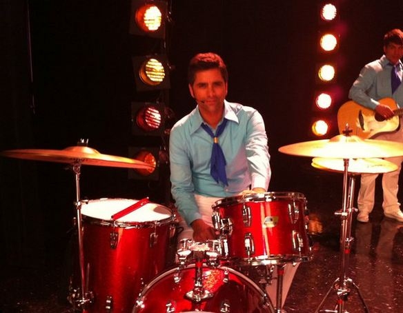 Photo Flash: John Stamos Shares GLEE Photos Image