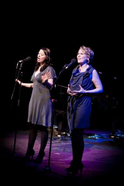 Photo Flash: Hadley Fraser, Rosalie Craig, et al. Sing Bobby Cronin Image