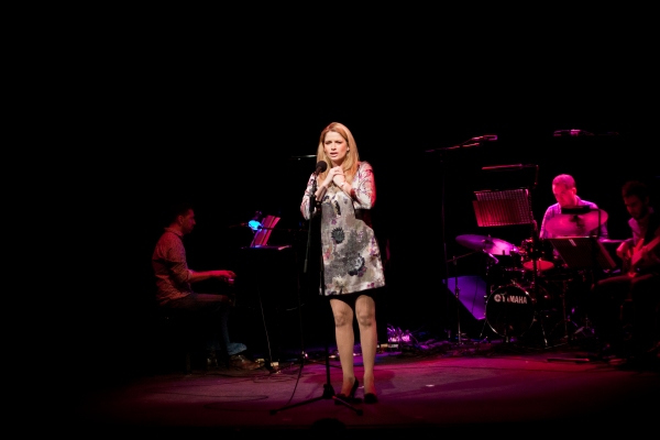 Photo Flash: Hadley Fraser, Rosalie Craig, et al. Sing Bobby Cronin Image