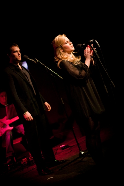 Photo Flash: Hadley Fraser, Rosalie Craig, et al. Sing Bobby Cronin Image