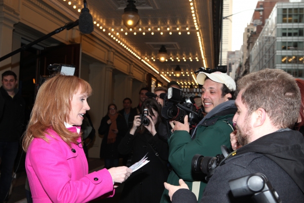Photo Coverage: Kathy Griffin WANTS A TONY! Meets Fans & Press Image