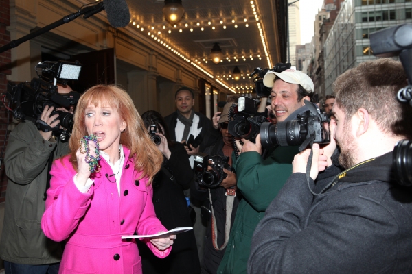 Photo Coverage: Kathy Griffin WANTS A TONY! Meets Fans & Press Image