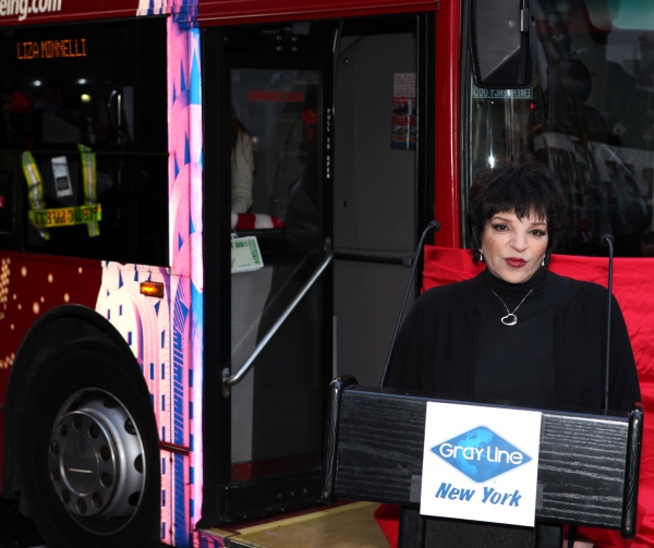 Photo Coverage: Gray Line's 'Ride Of Fame' Campaign Honors Liza Minnelli Image