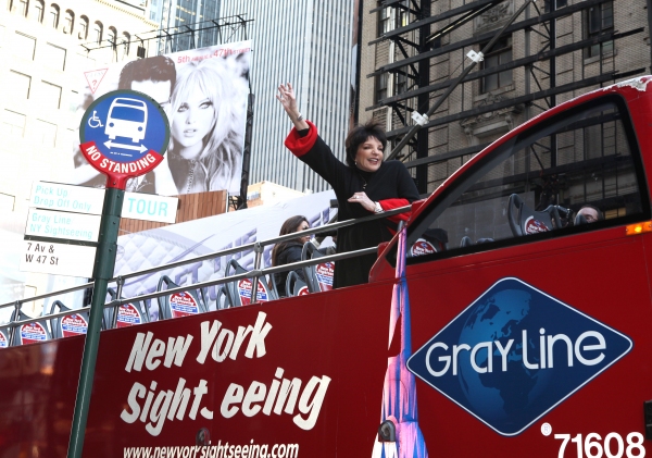 Photo Coverage: Gray Line's 'Ride Of Fame' Campaign Honors Liza Minnelli Image