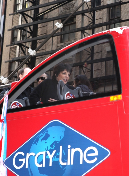 Photo Coverage: Gray Line's 'Ride Of Fame' Campaign Honors Liza Minnelli Image