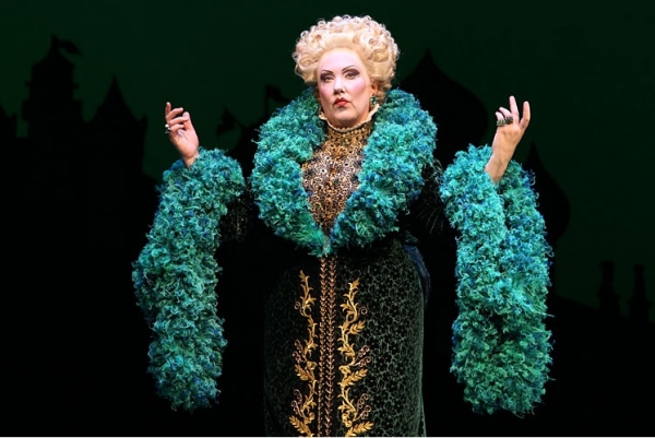 Photo Coverage: WICKED on Stage - New Shots! Image