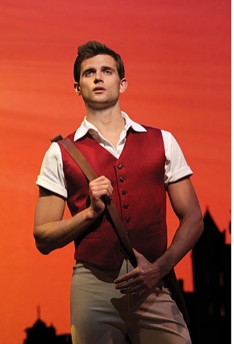 Photo Coverage: WICKED on Stage - New Shots! Image