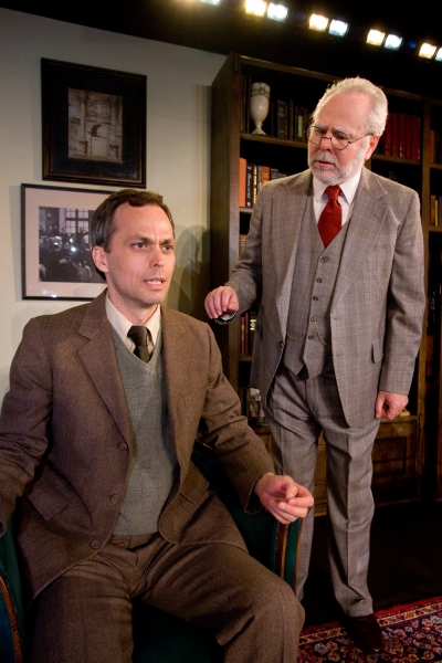 Photo Flash: Mad Cow Theatre's FREUD'S LAST SESSION and CIRCLE MIRROR Image
