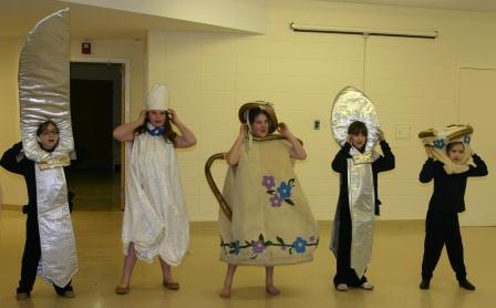 Photo Flash: Un-Common Theatre's ENCHANTENT OF BEAUTY AND THE BEAST Image