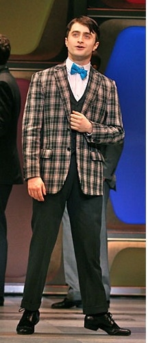 Photo Flash: New HOW TO SUCCEED Production Shots! Image