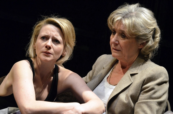 Photo Flash: Almeida Theatre's THE KNOT OF THE HEART Image