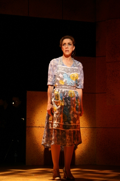 Photo Flash: Andrea McArdle and Daughter in TheatreWorks' BLOOD BROTHERS Image