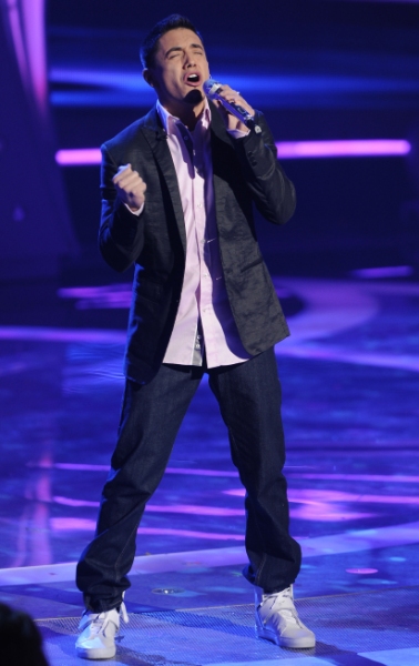 Photo Flash: AMERICAN IDOL's Top 12 in Action Image