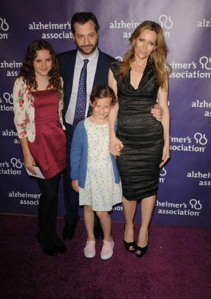 Judd Apatow, Leslie Mann and Family Photo
