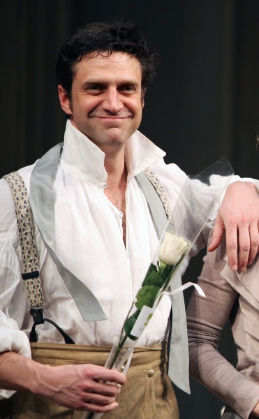 Photo Coverage: ARCADIA Opening Night Curtain Call Image