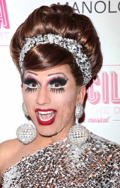 Photo Coverage: PRISCILLA QUEEN OF THE DESERT Red Carpet - Part 2 Image