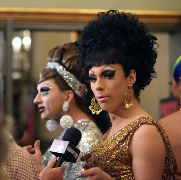 Photo Coverage: PRISCILLA QUEEN OF THE DESERT Red Carpet - Part 2 Image