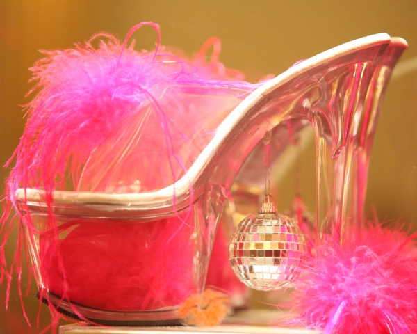 Photo Coverage: PRISCILLA Lobby Boutique is Open! Image