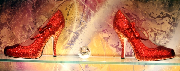 Photo Coverage: PRISCILLA Lobby Boutique is Open! Image