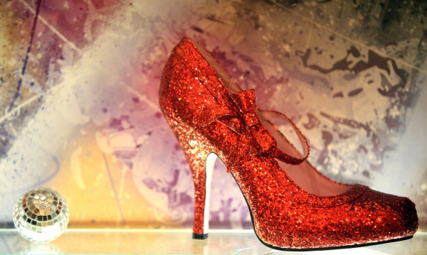 Photo Coverage: PRISCILLA Lobby Boutique is Open! Image