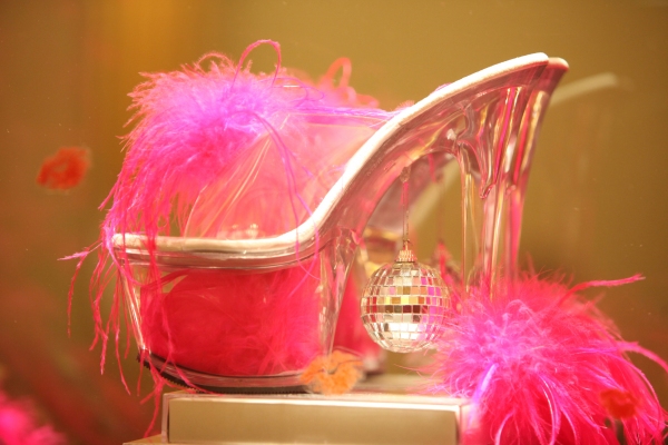 Photo Coverage: PRISCILLA Lobby Boutique is Open! Image