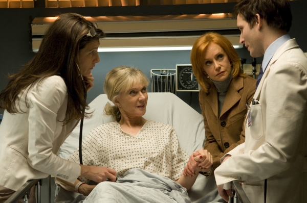 Photo Flash: BroadwayWorld Loves Nurse Jackie Image
