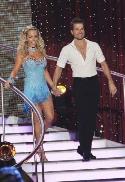 Photo Flash: DANCING WITH THE STARS  Premiere! Image