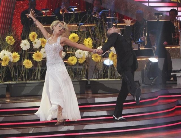Photo Flash: DANCING WITH THE STARS  Premiere! Image