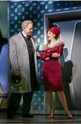 Photo Flash: New HOW TO SUCCEED Production Shots! Image