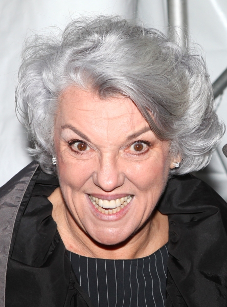 Photo Coverage: THE BOOK OF MORMON Opening Night - Theatre Arrivals Image