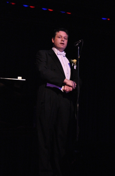 Photo Coverage: Anthony Kearns Sings at 'Since You Went Away' Image