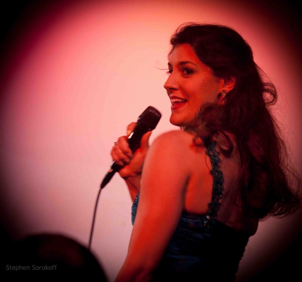 Photo Coverage: Jennifer Sheehan Plays The Metropolitan Room Image