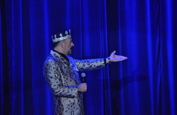 Photo Coverage: Night of 1000 Gowns Celebrates LGBT Community Image