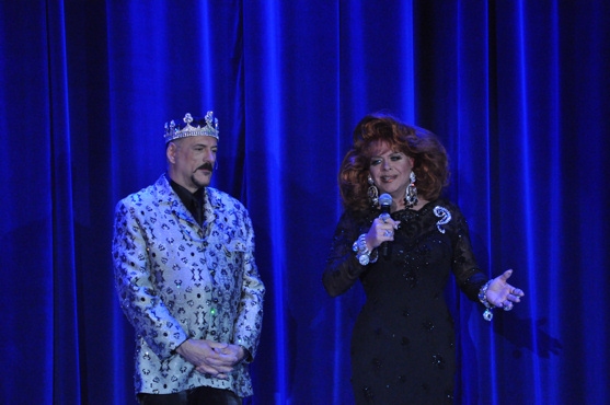 Photo Coverage: Night of 1000 Gowns Celebrates LGBT Community Image