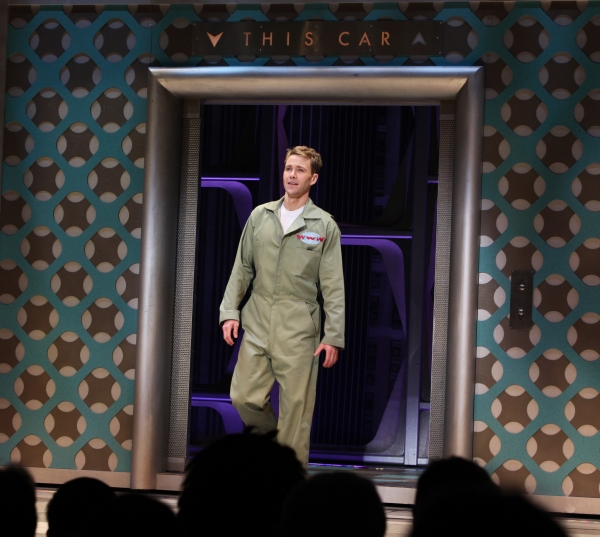 Photo Coverage: HOW TO SUCCEED IN BUSINESS Opening Night Curtain Call Image