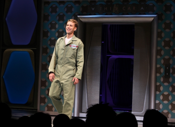 Photo Coverage: HOW TO SUCCEED IN BUSINESS Opening Night Curtain Call Image