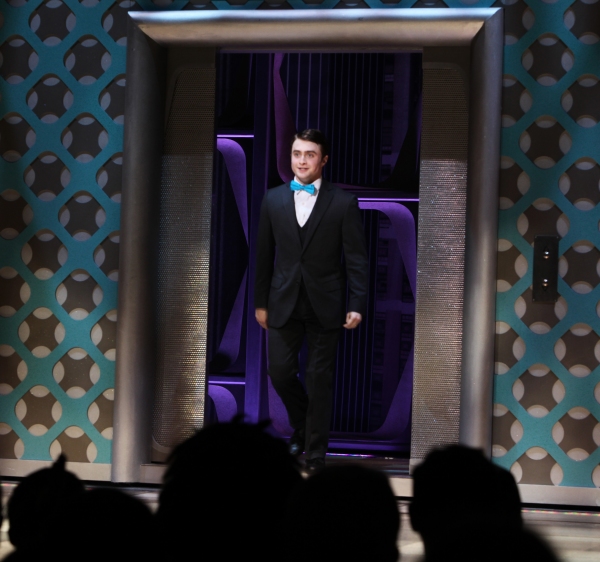 Photo Coverage: HOW TO SUCCEED IN BUSINESS Opening Night Curtain Call Image