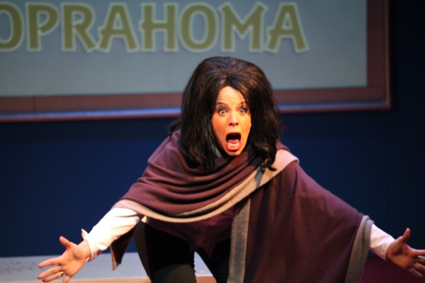 Photo Flash: Leslie Kritzer in NEWSICAL: FULL SPIN AHEAD Image