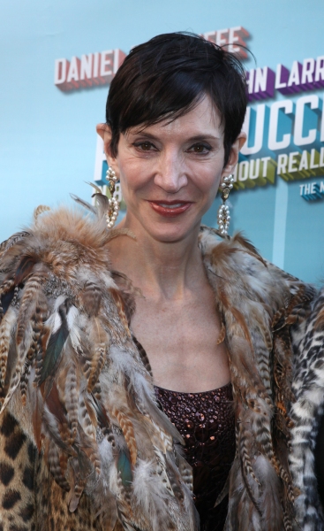 Photo Coverage: HOW TO SUCCEED Theatre Arrivals! Image