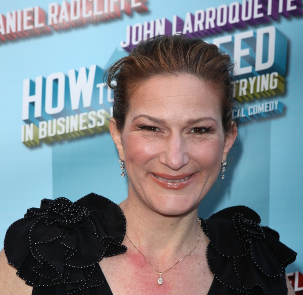 Photo Coverage: HOW TO SUCCEED Theatre Arrivals! Image